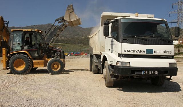 Karşıyaka’da gündem 32 araç ihalesi... Mecliste “yaklaşık maliyet” tartışması!