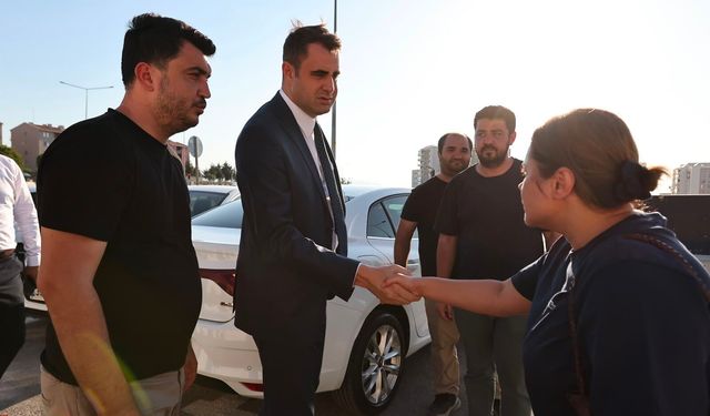Başkan Güç, Menderes’te gözaltına alınan isimlerin ailelerini ziyaret etti