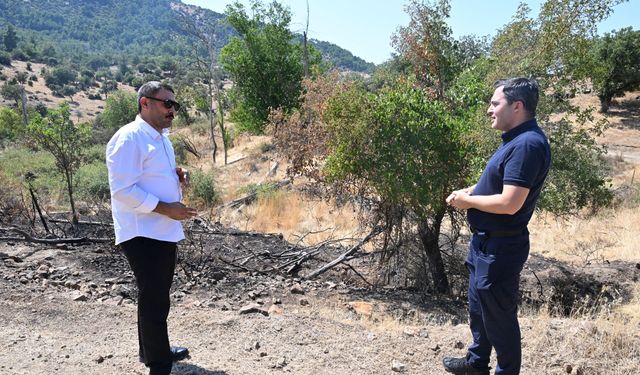 Manisa Büyükşehir’in yangın tankeri köyü alevlerden kurtardı