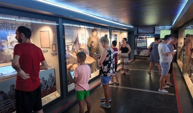 Menderes’te Çanakkale Müzesi'ne büyük ilgi!