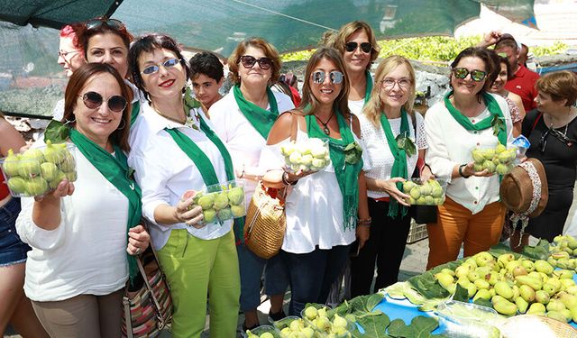 İzmir’in en tatlı buluşması: Bardacık Festivali başlıyor!