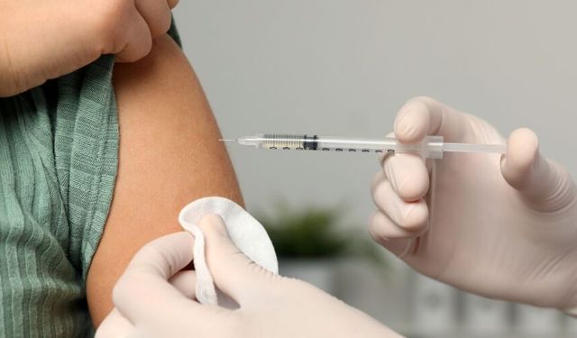 “HPV aşısına gerek yok” açıklamasına sert tepki: Bu nasıl bilim kurulu, sen nasıl bakansın?