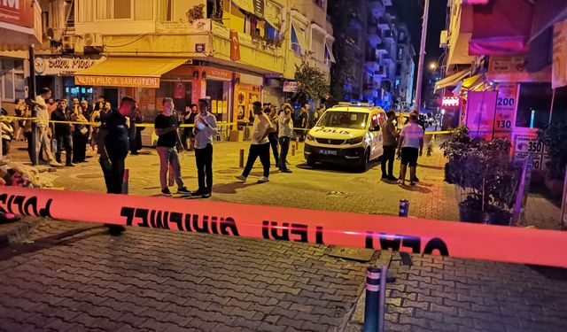 İzmir'de silahlı kavga!
