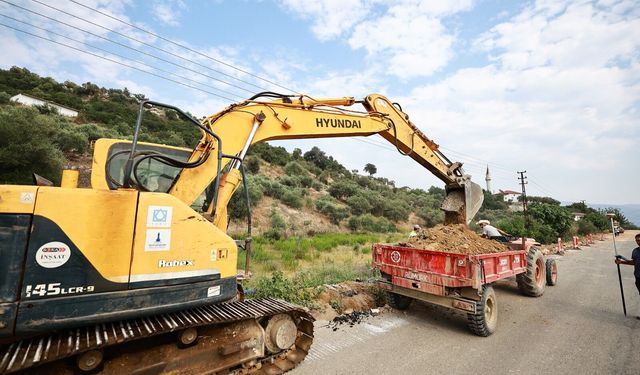 Selçuk'un yolları yenileniyor