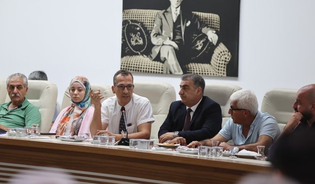 Başkan Kınay: Esnafımızla birlikte Karabağlar’ı güçlendireceğiz