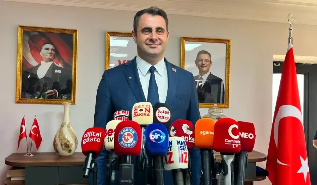 Whatsapp krizi sonrası YENİ Partili Güç'ten mesaj: Başkan Tugay'a katılıyorum!