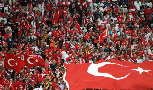 Türkiye-İtalya maçının öncelikli bilet fiyatları belli oldu