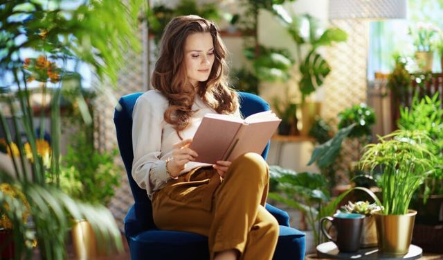 Kitap okumak Alzheimer riskini azaltıyor