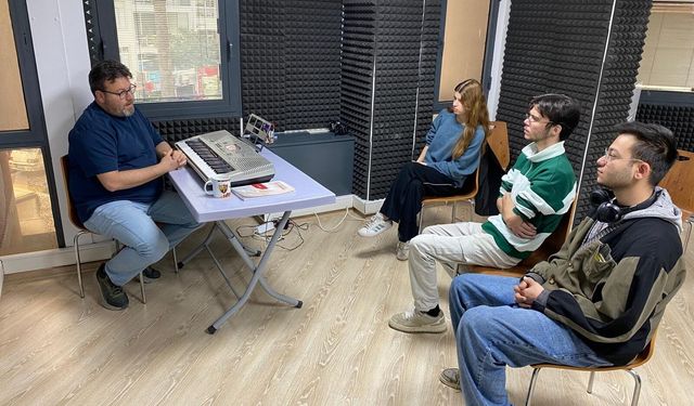 Genç İzmir kursiyerlerinden üniversite sınavlarında büyük başarı