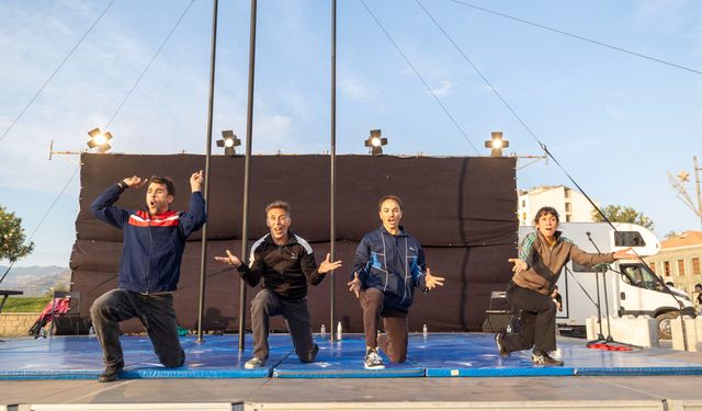 Gündoğdu’da sanat dolu buluşma