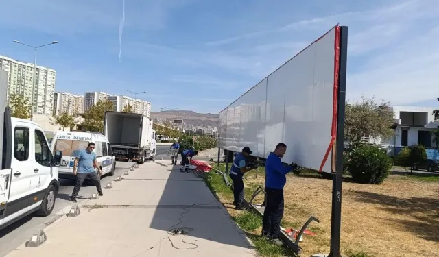 Başkan Ünsal'dan Büyükşehir'e salvo: Mesele billboard değil, gelirlerimize müdahale var!