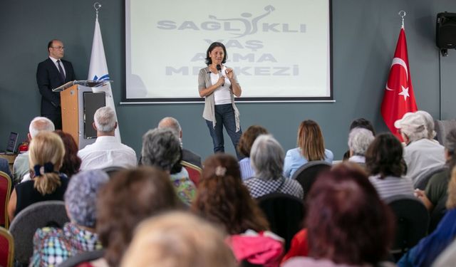 Güzelbahçe Belediyesi Sağlıklı Yaş Alma Merkezi yeni dönemine yoğun ilgi