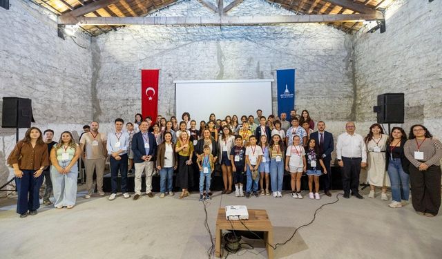 İzmirli çocuklar, iklim krizine karşı buluştu