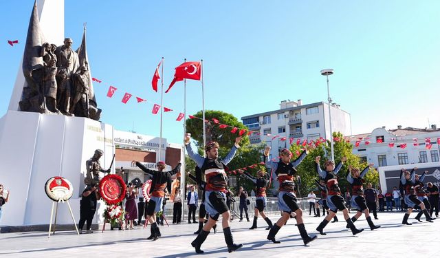 Manisa’da 8 Eylül coşkusu: Kurtuluşun 104. yılı kutlandı