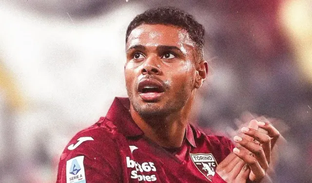 Göztepe, İngiliz futbolcu Anjorin'i transfer etti