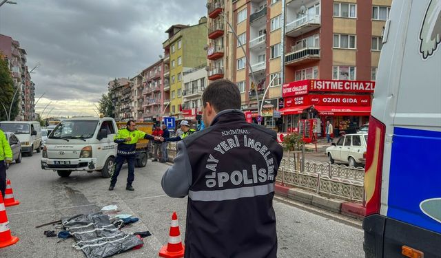 Tırın çarptığı yaya ağır yaralandı