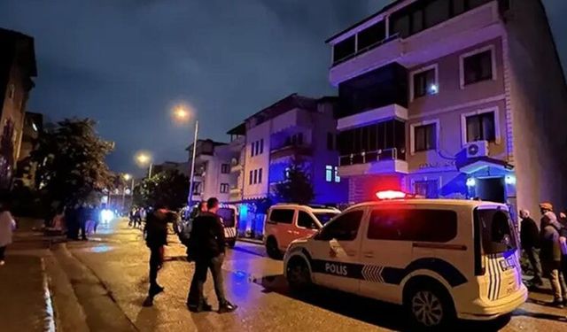 Toprak kaydı: 2 bina boşaltıldı