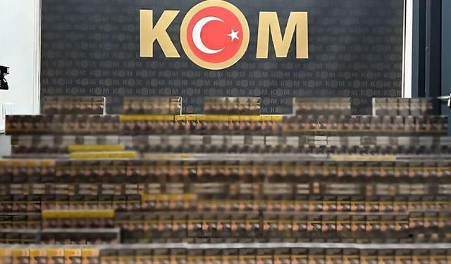 Afyon’da kaçakçılara darbe: Bin 830 paket sigara yakalandı