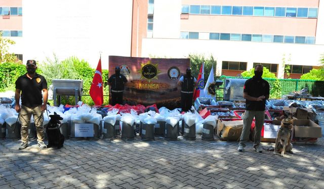 Milyonlarca sentetik hap ele geçirildi: 5 şüpheli tutuklandı