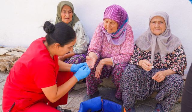 Seferihisar Belediyesi sağlık hizmetini köylere taşıyor!