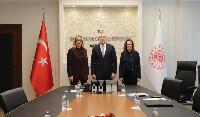 Başkan Ünsal ilk defa açıkladı: AK Parti’den teklif almadım!