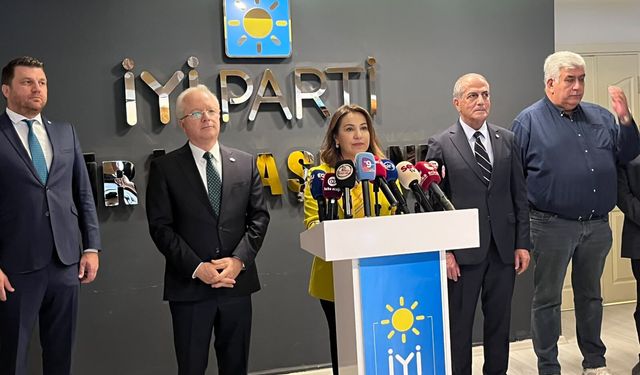 İYİ Parti'den AK Parti transferlerine tepki: “İzmirlinin iradesi pazarlık konusu değil”
