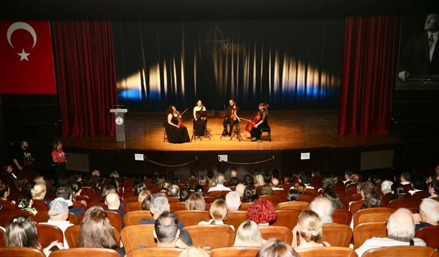 Karşıyaka Oda Orkestrası yeni sezona başlıyor