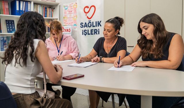 İzmir’de sağlık gönüllüleri ağı büyüyor!