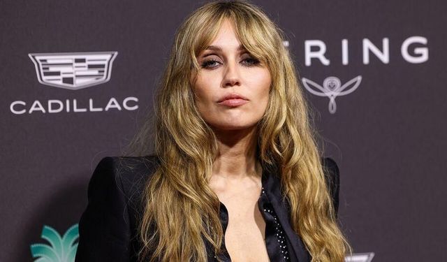 Miley Cyrus büyük başarısızlığıyla tarih yazdı