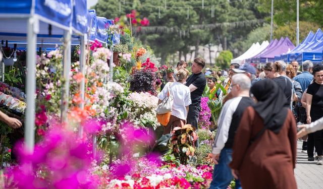 İzmir’de çiçek ve bal festivali için geri sayım