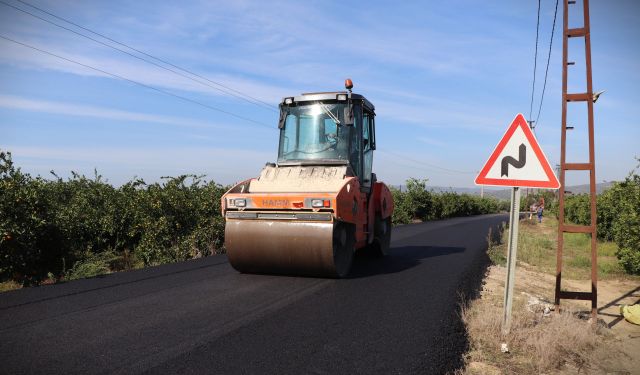 Büyükşehir'den Selçuk’ta yol yenileme seferberliği
