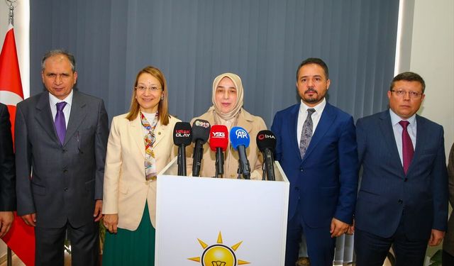 AK Parti Grup Başkanvekili Zengin Uşak'ta