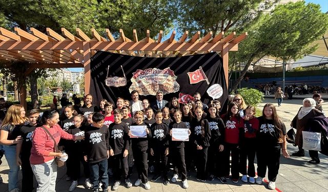Karabağlar'da "Ailemle Oyun Oynuyorum Şenliği"