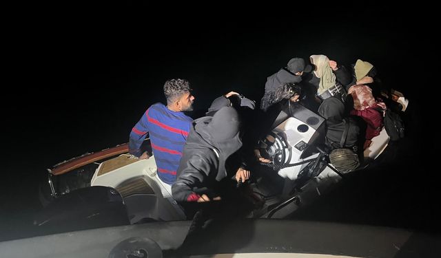 Didim açıklarında 10 düzensiz göçmen yakalandı