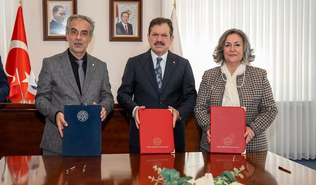 İzmir'de 'İçeride Umut Var' projesi için iş birliği yapıldı