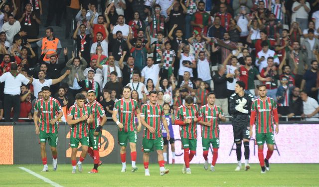 Karşıyaka’nın savunması duvar, hücumu suskun!