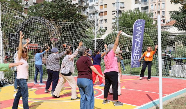 Konaklılar Alzheimer’a karşı hem bilgilendi hem harekete geçti