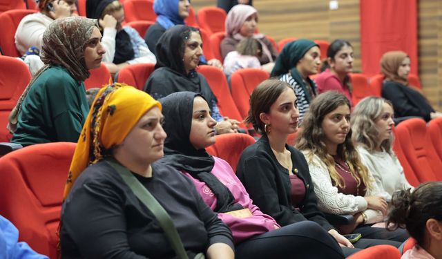Konak’ta Aile İçi Farkındalık Seminerleri başlıyor