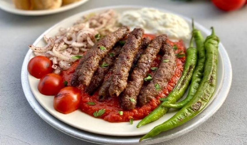 Günün iftar yemeği: Tire Köfte