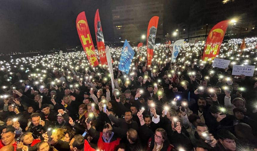 CHP'li Aslanoğlu'ndan mesajlar: Sayabildiniz mi kaç kişiyiz?