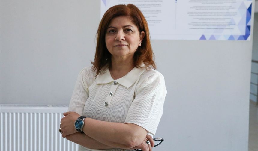 Arılara "kış salkımı"nı bozduran sıcaklık koloni kayıplarına neden oluyor