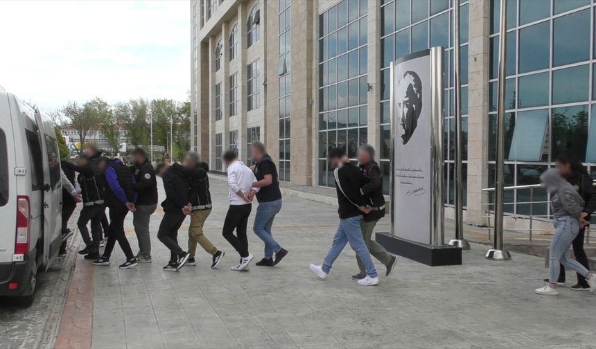 Uşak'ta uyuşturucu operasyonu: 11 şüpheli tutuklandı