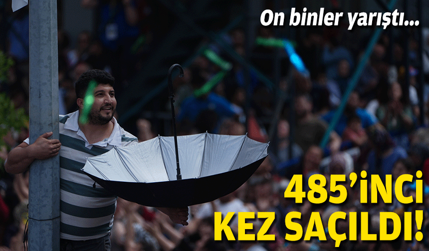 Manisa'da mesir 485'inci kez saçıldı... On binler yarıştı!