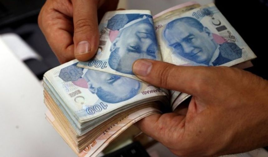 Ödeme tarihi ve detaylar belli oluyor... Bayramı ikramiyesi ne zaman yatacak?