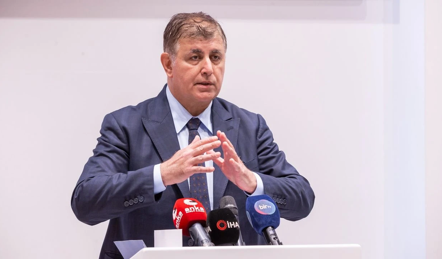 Başkan Tugay'dan mesaj seli: İzmir'in başını eğecek bir performans asla koymam!