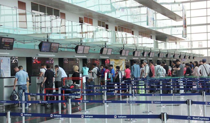 İzmir'in turizm raporu... Son 3 yılın zirvesinde!