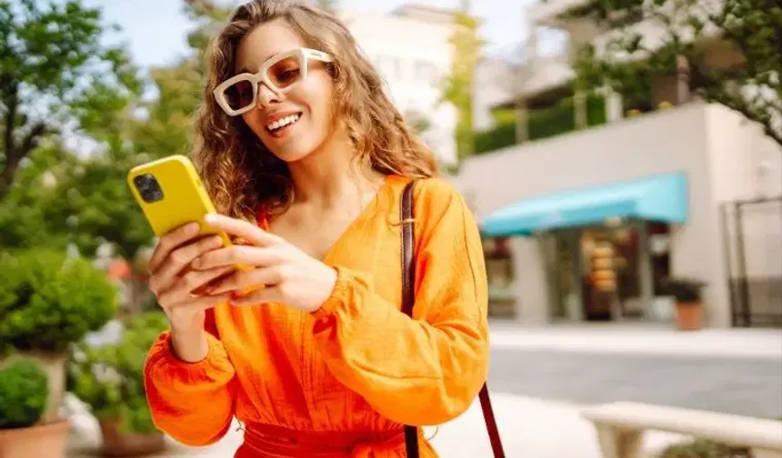 Yaz aylarında telefonunuzu aşırı sıcaktan korumanın 9 etkili yolu