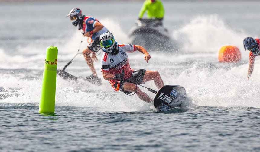 Çeşme'de Dünya Motosurf Şampiyonası başlıyor