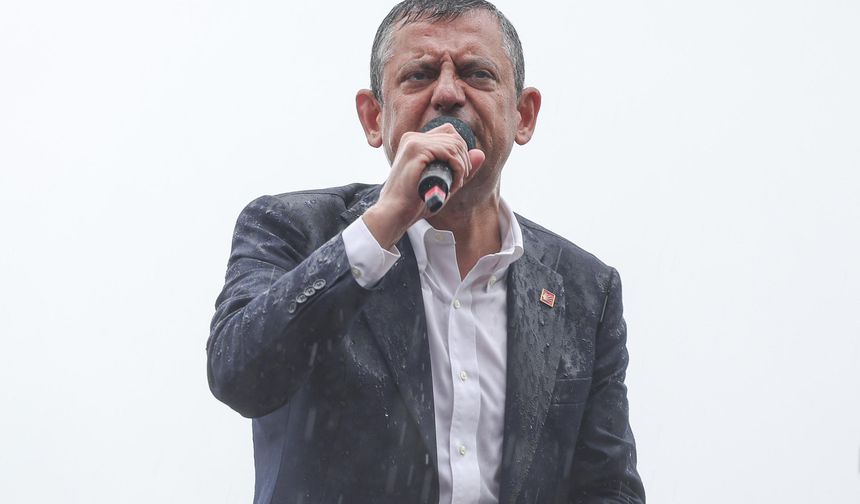 Erdoğan'a seslendi: Trump'a karşı bir dik duruş bekliyorum!