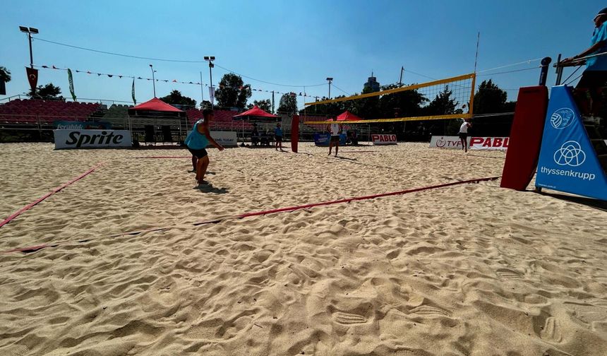 Plaj voleybolunun kalbi İzmir'de atacak